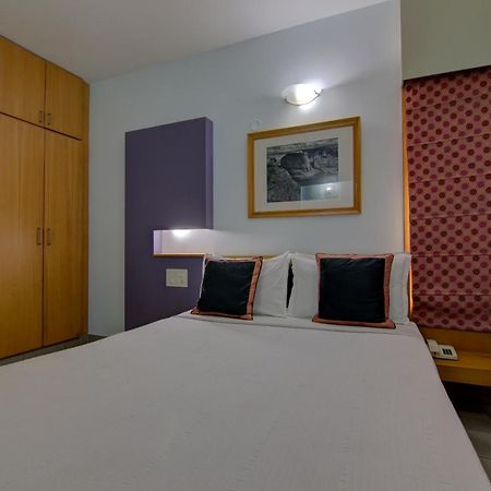 Tristar Serviced Apartments Бангалор Экстерьер фото