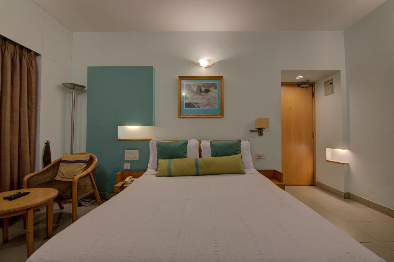Tristar Serviced Apartments Бангалор Экстерьер фото