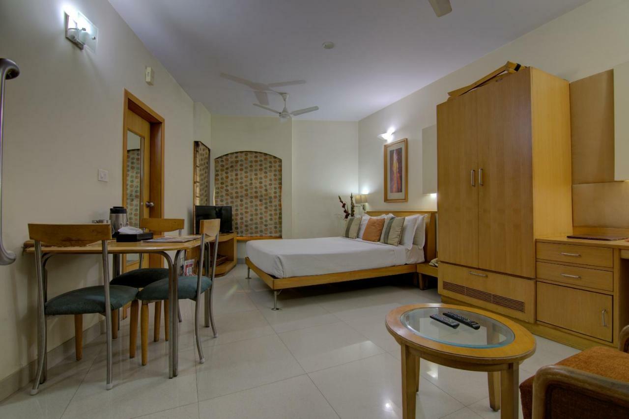 Tristar Serviced Apartments Бангалор Экстерьер фото