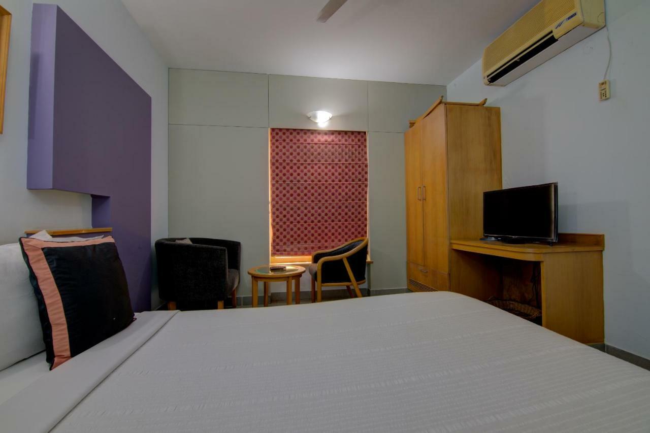 Tristar Serviced Apartments Бангалор Экстерьер фото