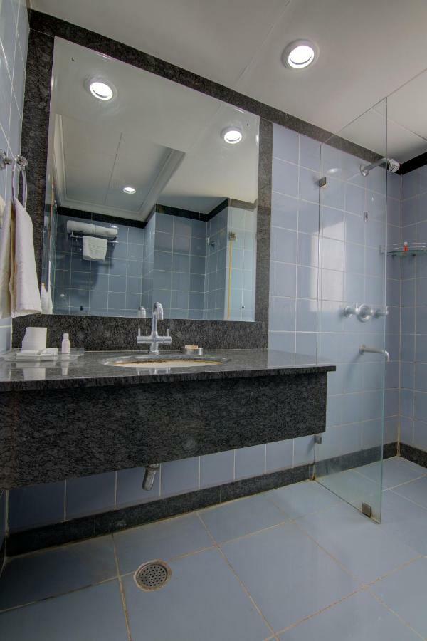 Tristar Serviced Apartments Бангалор Экстерьер фото